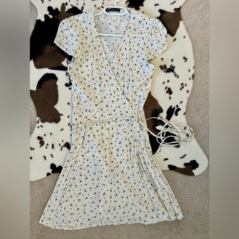 Brandy Melville Wrap Dress